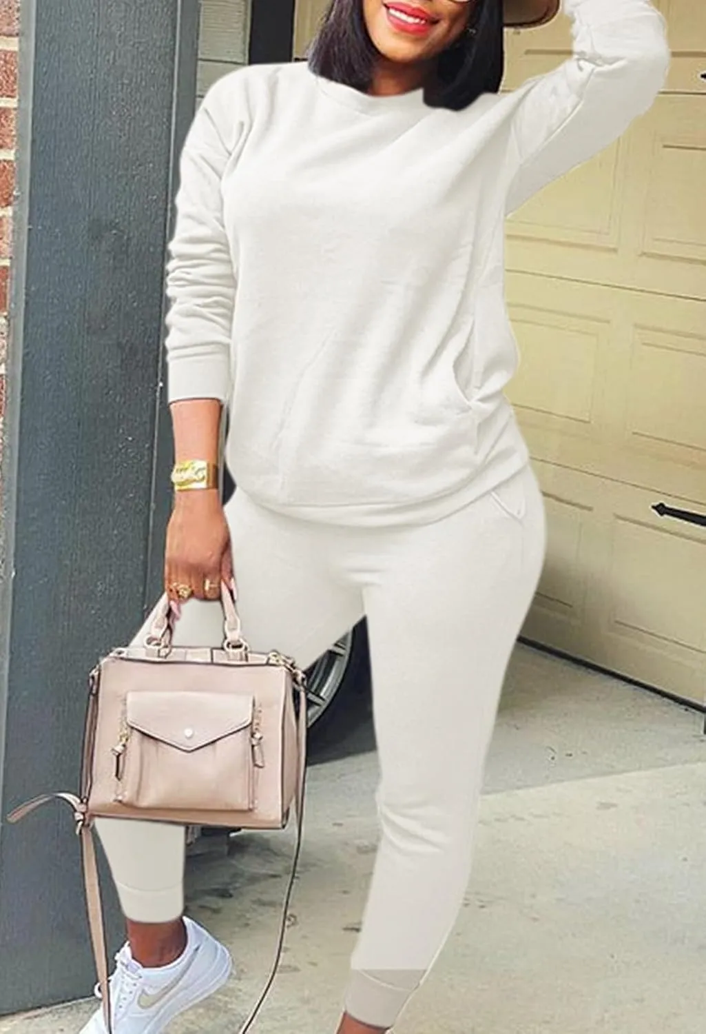 Fixmatti Women's 2 Piece Sweatsuit Long Sleeve Shirts Jogger Pant Set Tracksuit