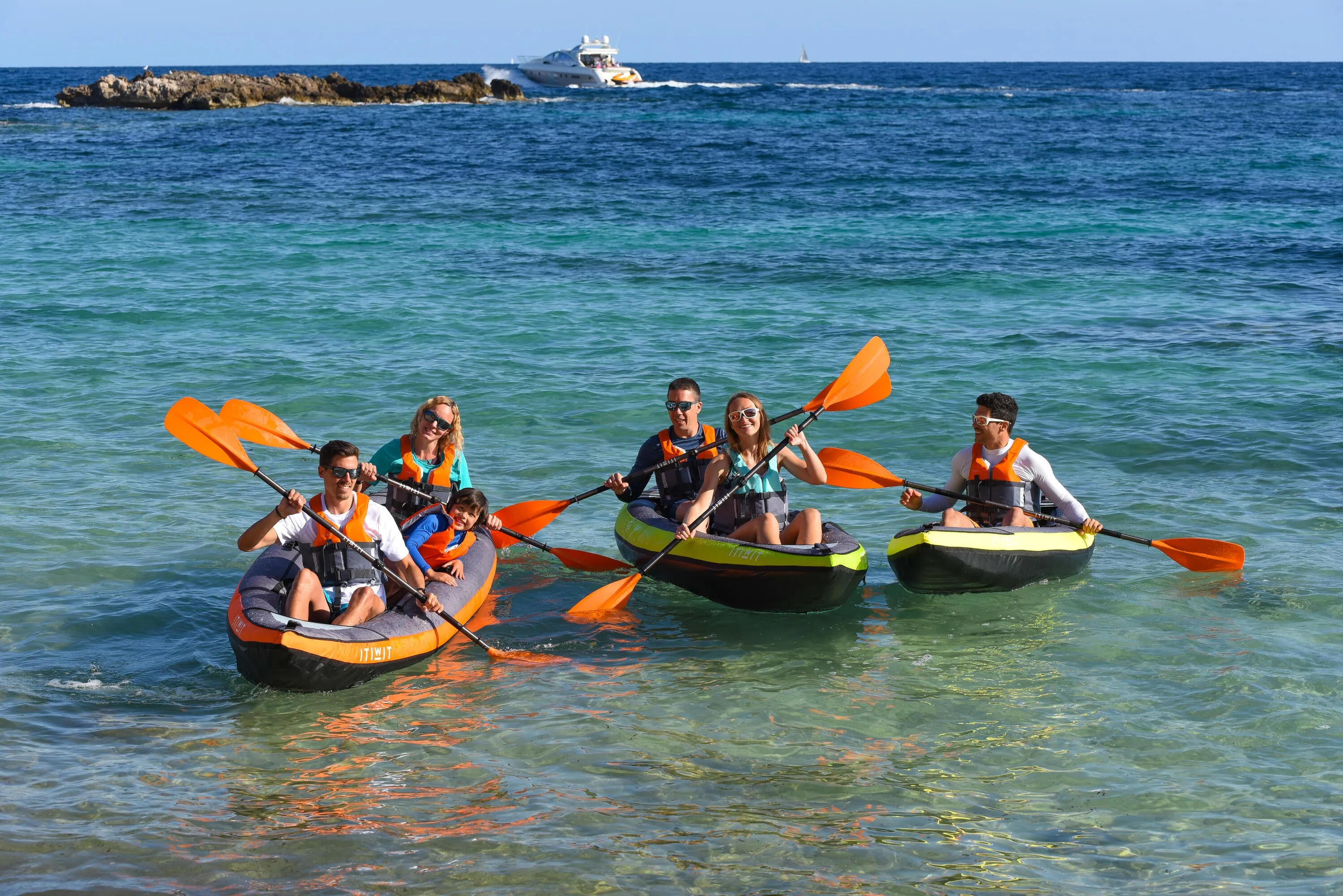 Itiwit Inflatable Recreational Sit-on Kayak with Pump 2 Person