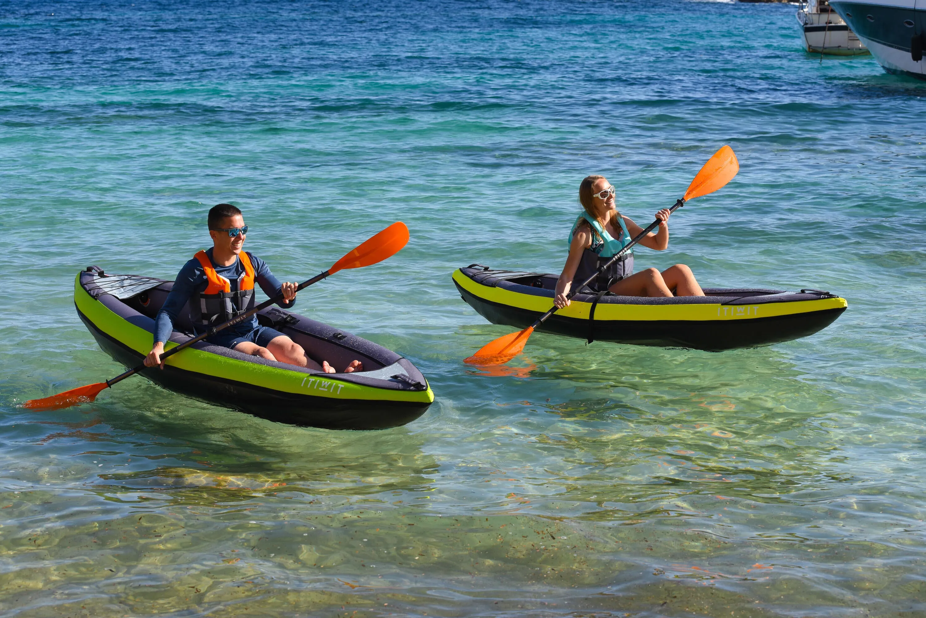 Itiwit Inflatable Recreational Sit-on Kayak with Pump 2 Person