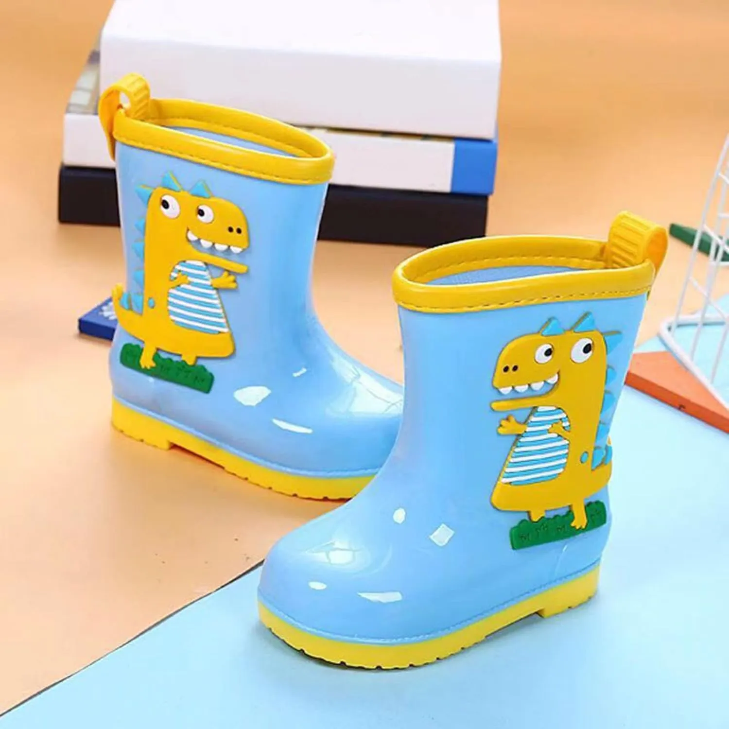 Kids Dinosaur Printed Rain Shoes Outdoor Non Slip Rain Boots Children's Teenage Mud Boots with Non Big Kids Winter Boots