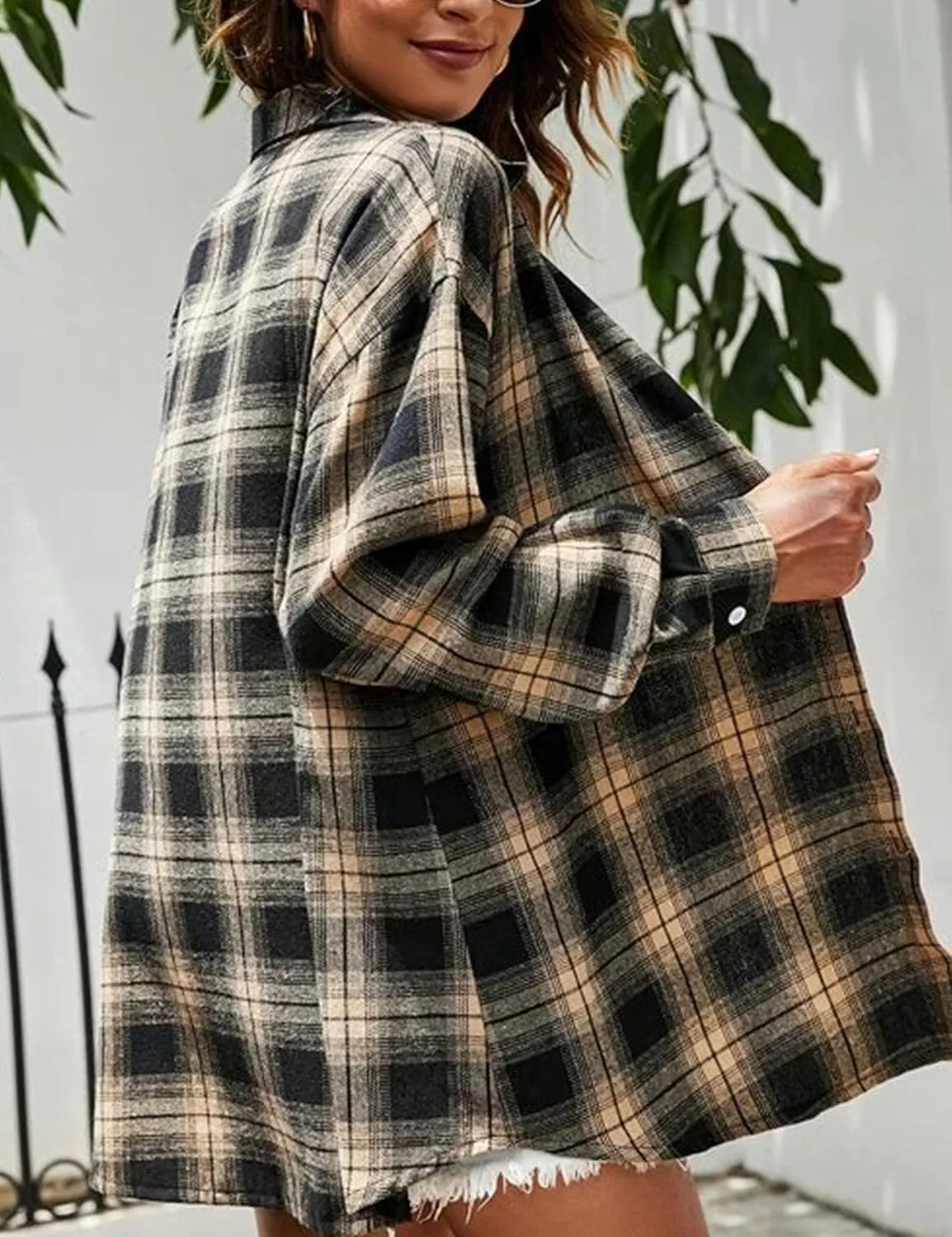 Wanzetaly Womens Casual Oversized Flannel Plaid Button Down Long Sleeve Shirts Fashion Blouse Tops with Pocket